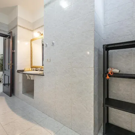 בית נופש Residenza Gabry *