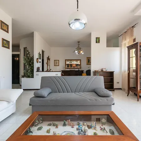 בית נופש Residenza Gabry קליארי